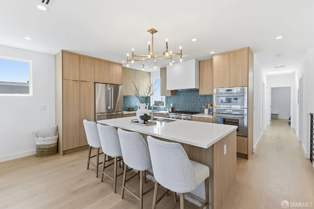 2479 31st Ave, San Francisco, CA 94116 lead photo